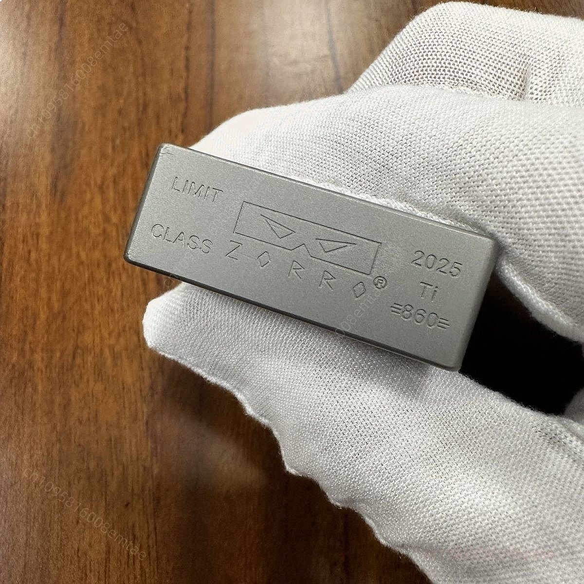 Accendino ZORRO 860 in Titanio - Lighter Insert Zippo recensione e prezzo